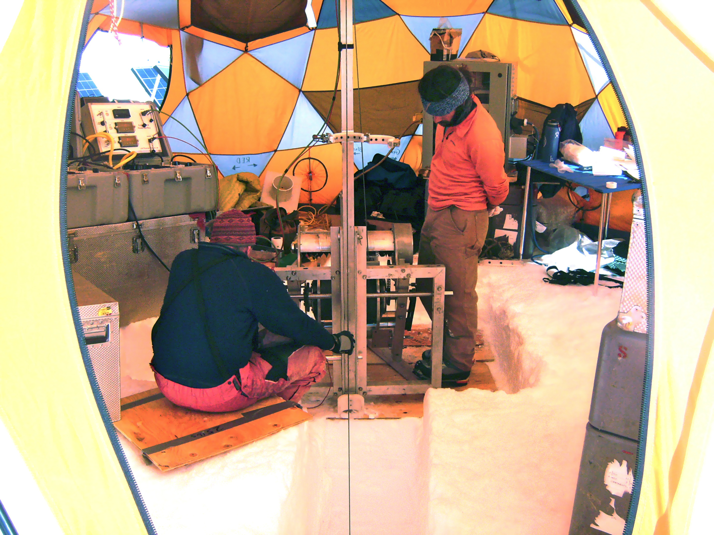 Ice core drilling tent